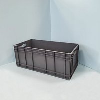 Пластиковый ящик