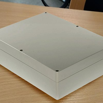 Корпус из поликарбоната