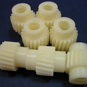 Детали из пластика