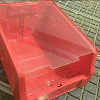 Ящик с экраном из оргстекла