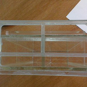 Подставка из оргстекла