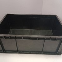 Пластиковый ящик